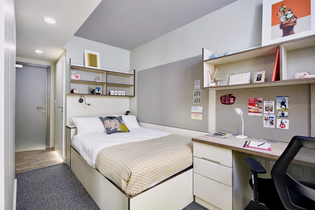 LIV Student Sheffield