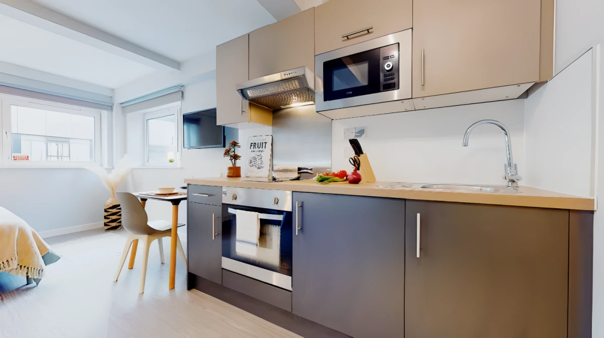 Bronze En Suite Plus