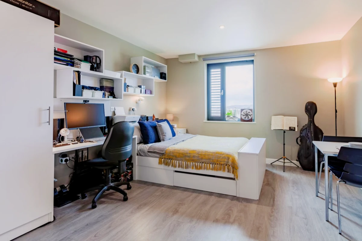 Studio Rooms view 3