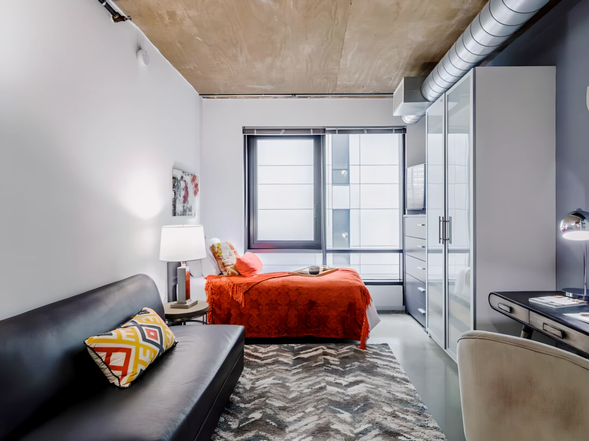 1Bed Rooms view 1
