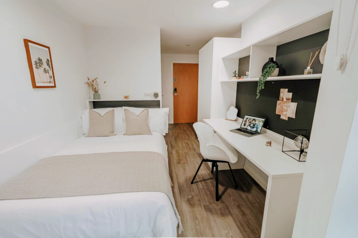Ensuite Rooms view 1