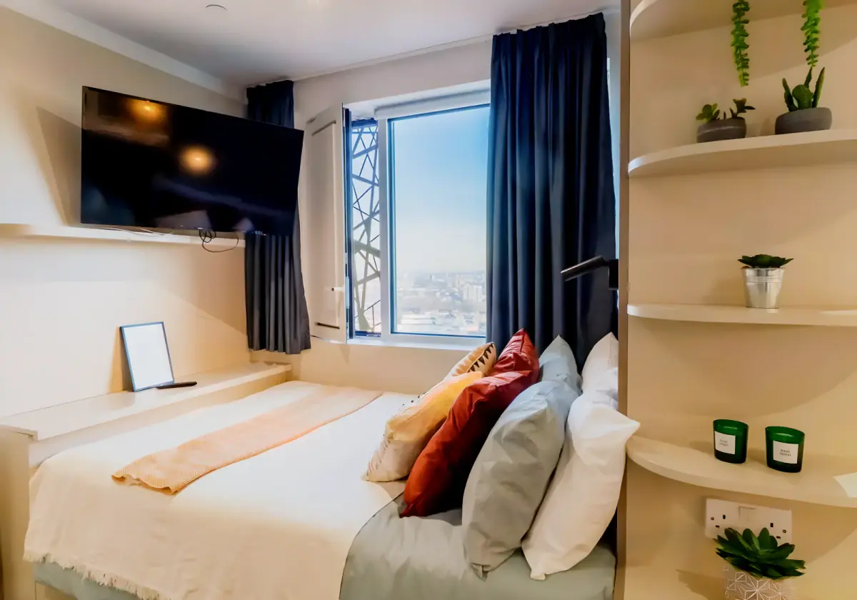 Studio Rooms view 2
