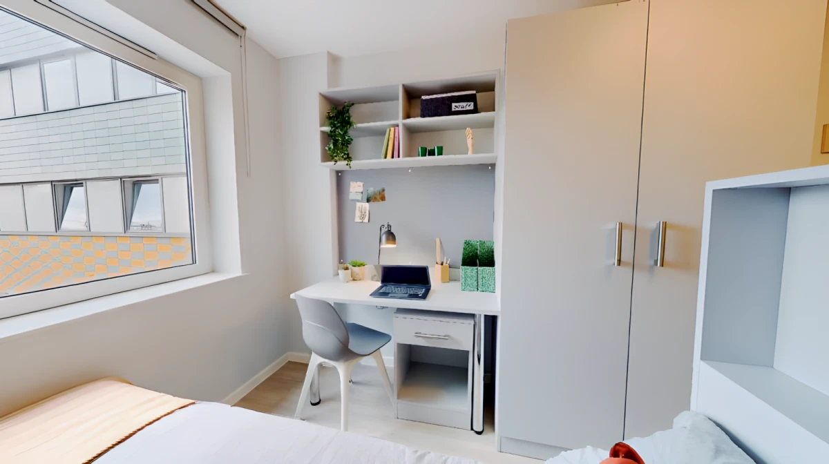 Studio Rooms view 1