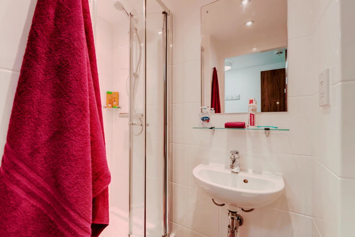 Ensuite Rooms view 3