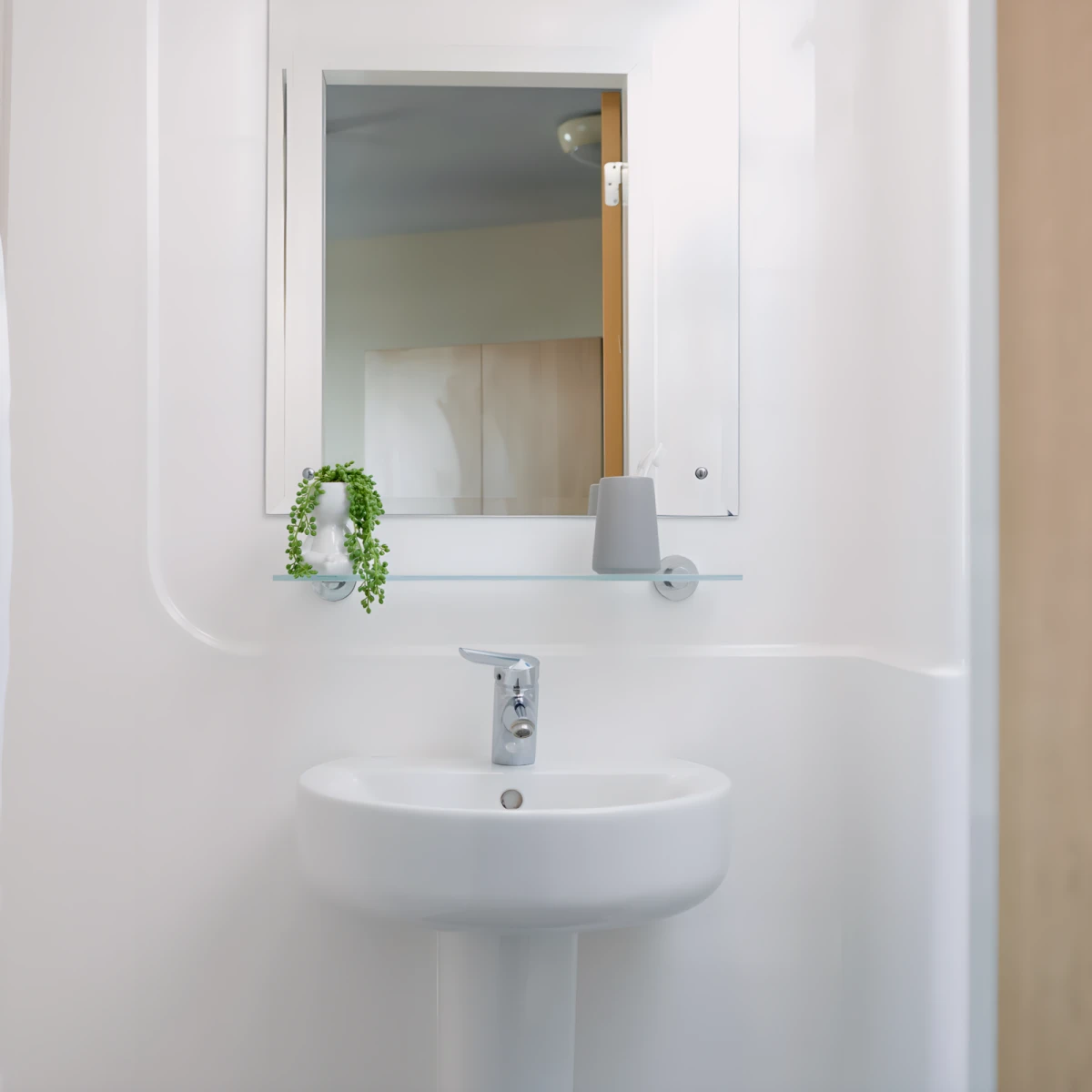 Standard En-Suite