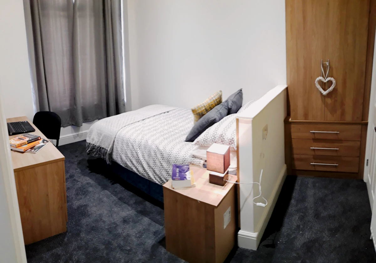 Property resident preview 6
