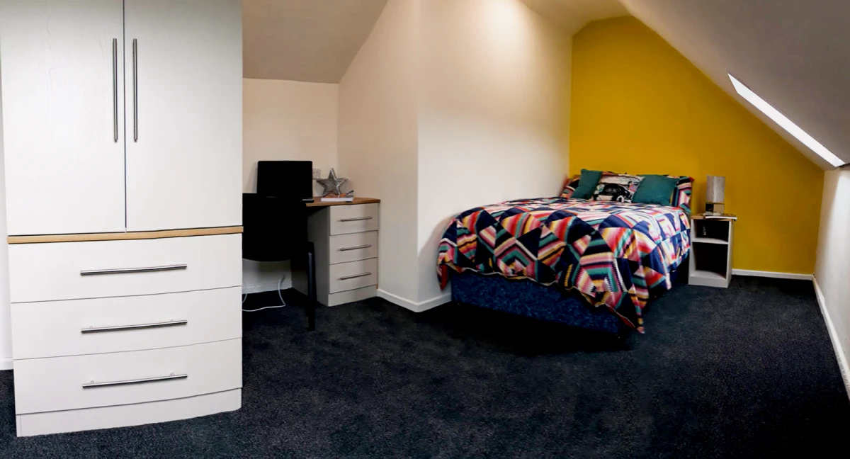 2-6 Bedroom Houses