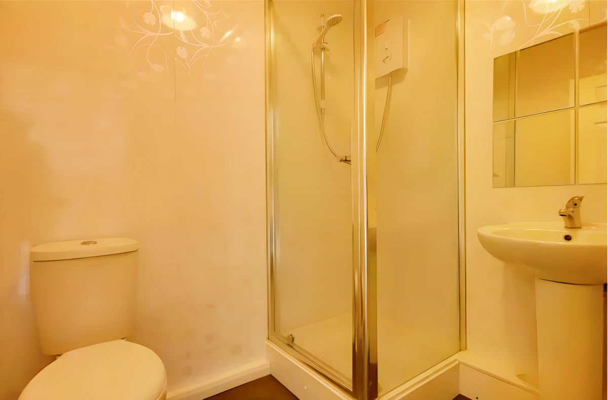 1 Bedroom Flat