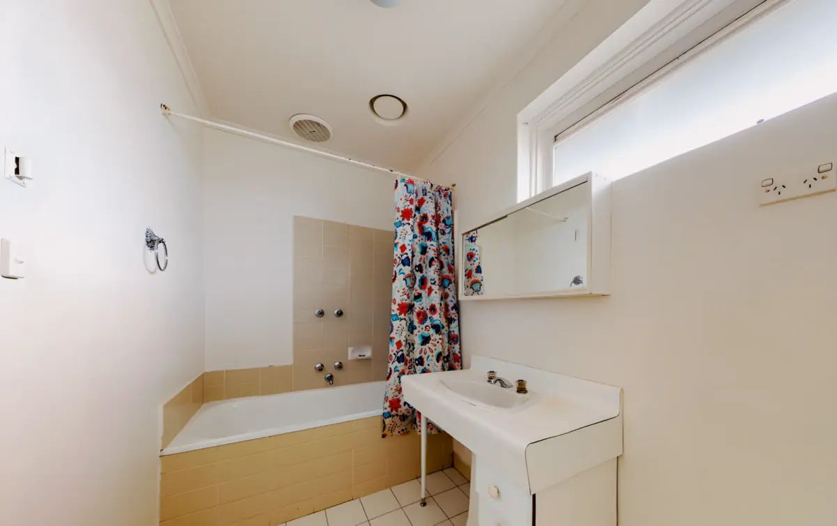 2 Bed, 1 Bath