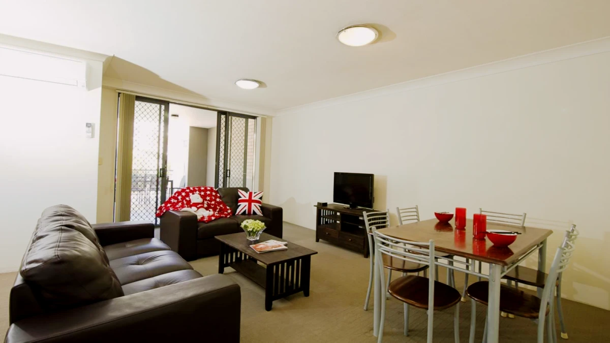 Student Living - The Manors