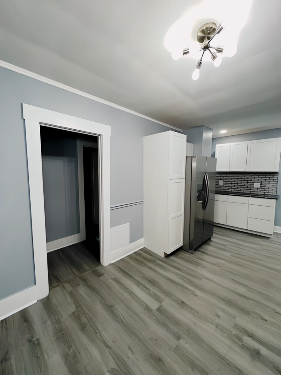 3 Bed 2 Bath Apartment 1