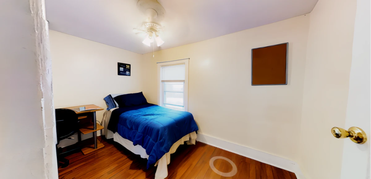 3 Bed 1 Bath Apartment 1