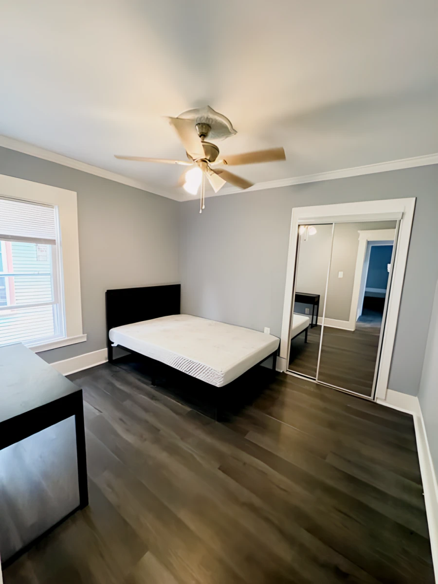 4 Bed 2 Bath