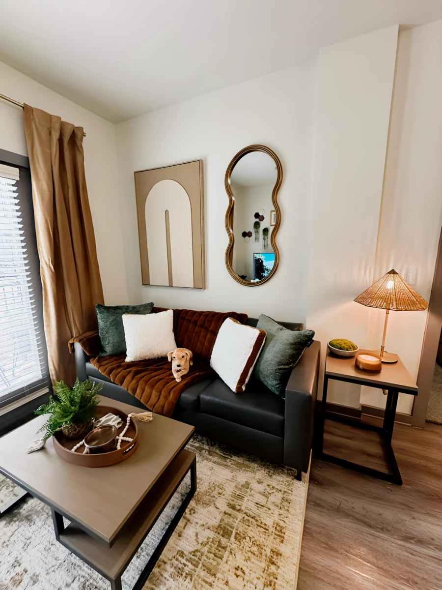 848 Mitchell Apartment