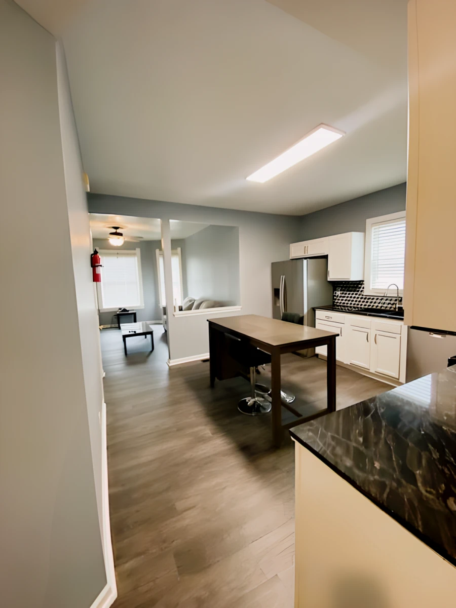 3 Bed 1 Bath Apartment 1