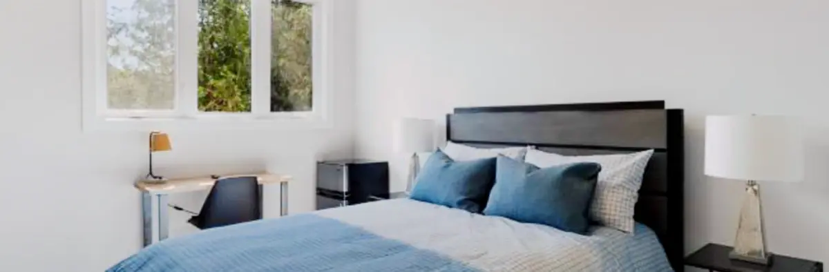 Room in 4 Bedroom Unit