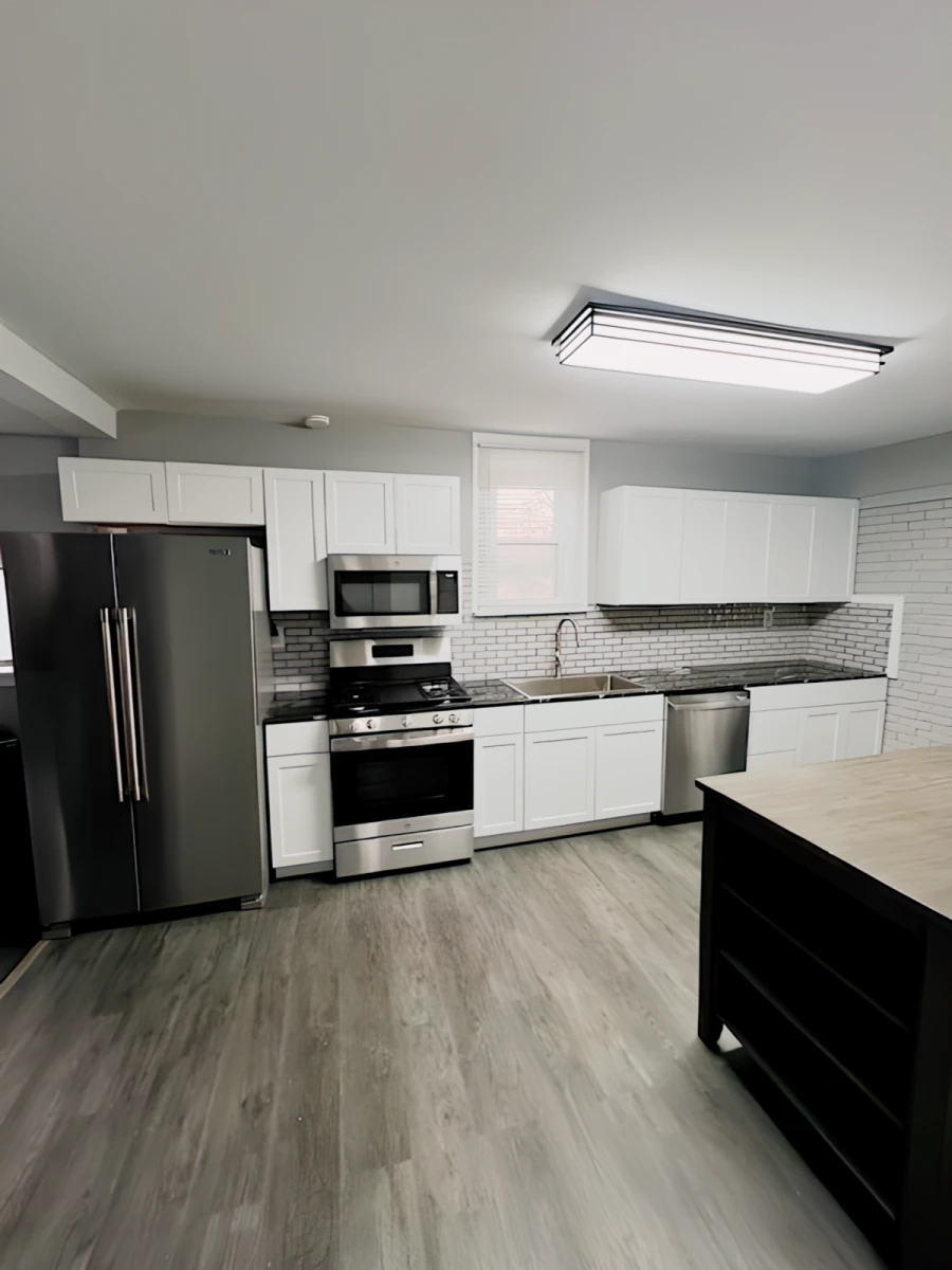 4 Bed 2 Bath