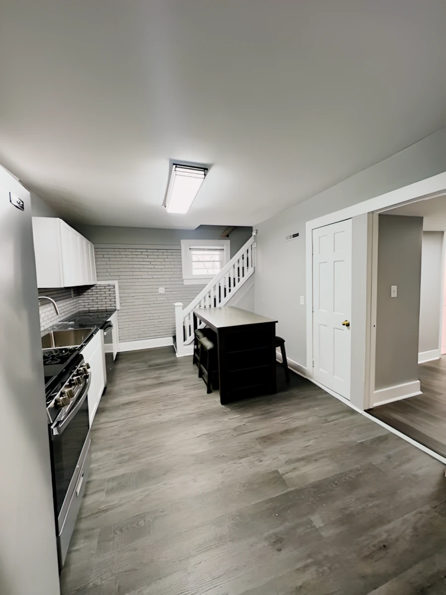 4 Bed 2 Bath