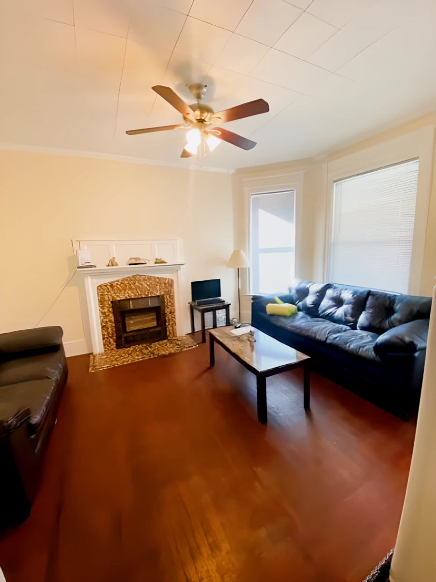 4 Bed 2 Bath