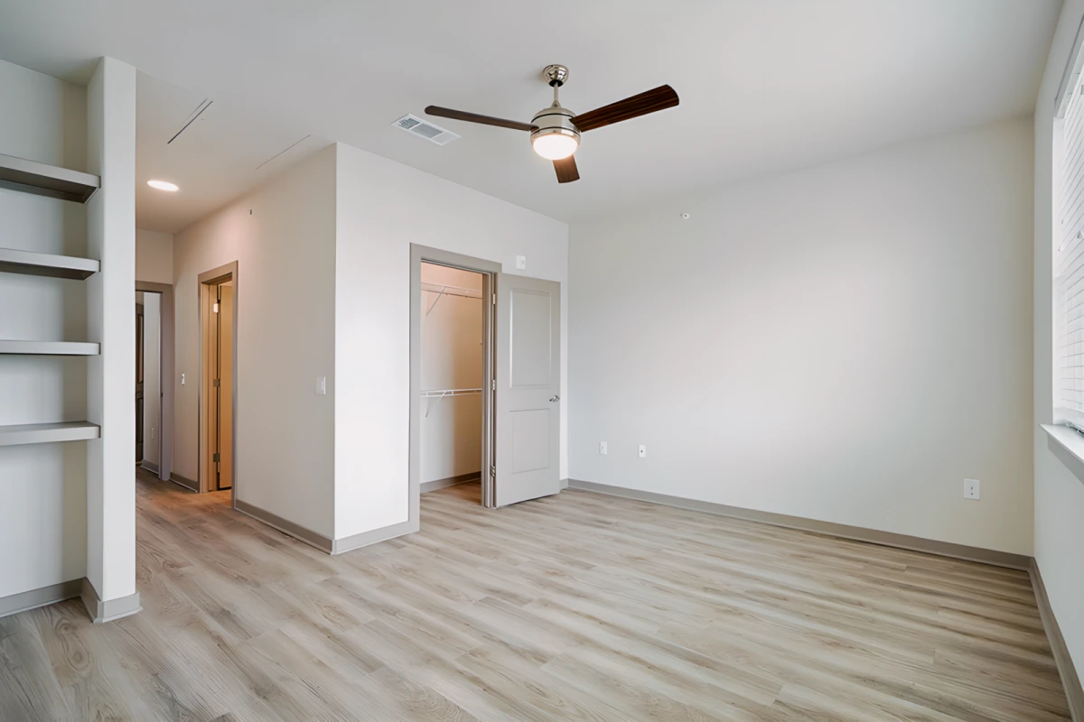 3x3 Rooms view 1