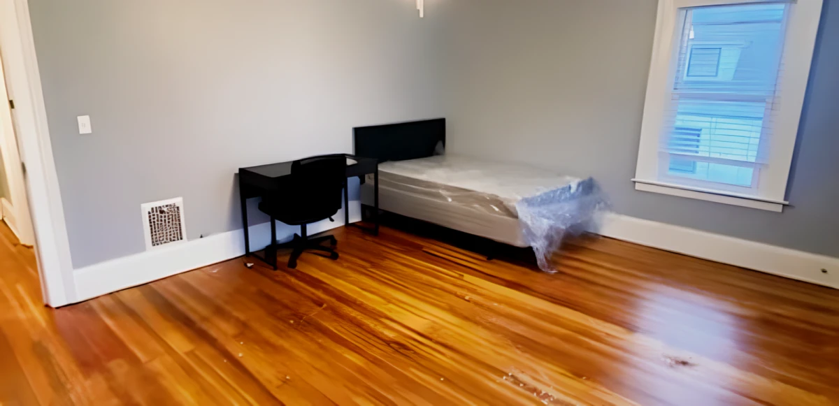 4 Bed 2 Bath