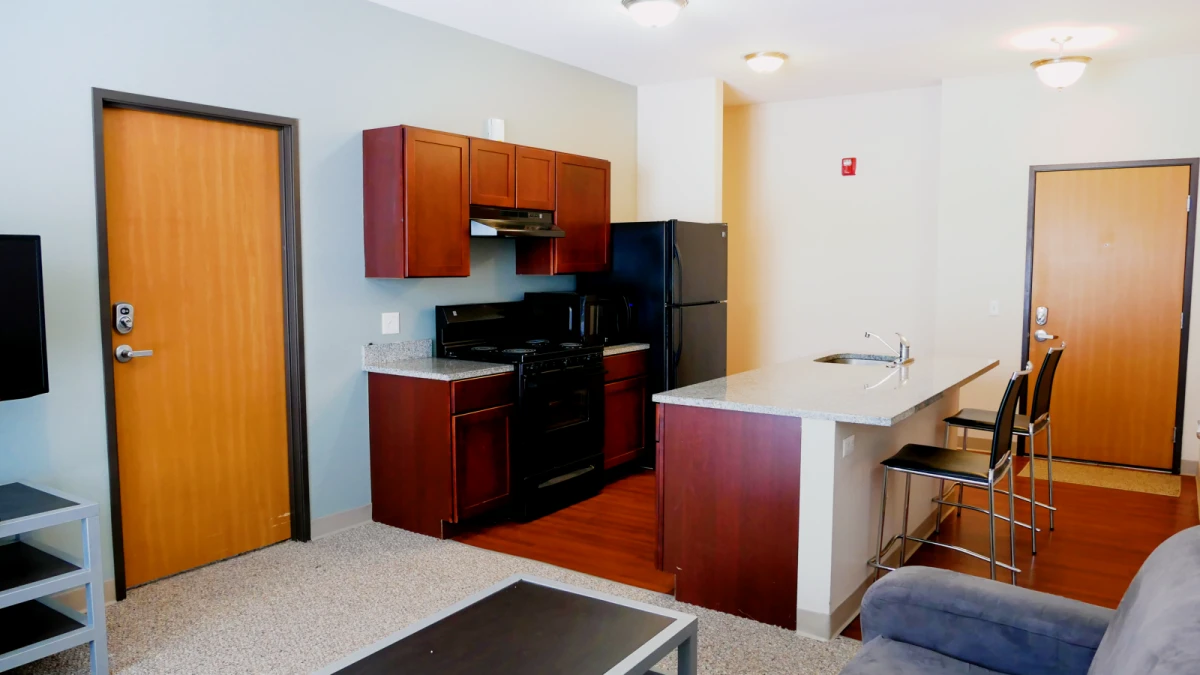 2x2 Rooms view 1