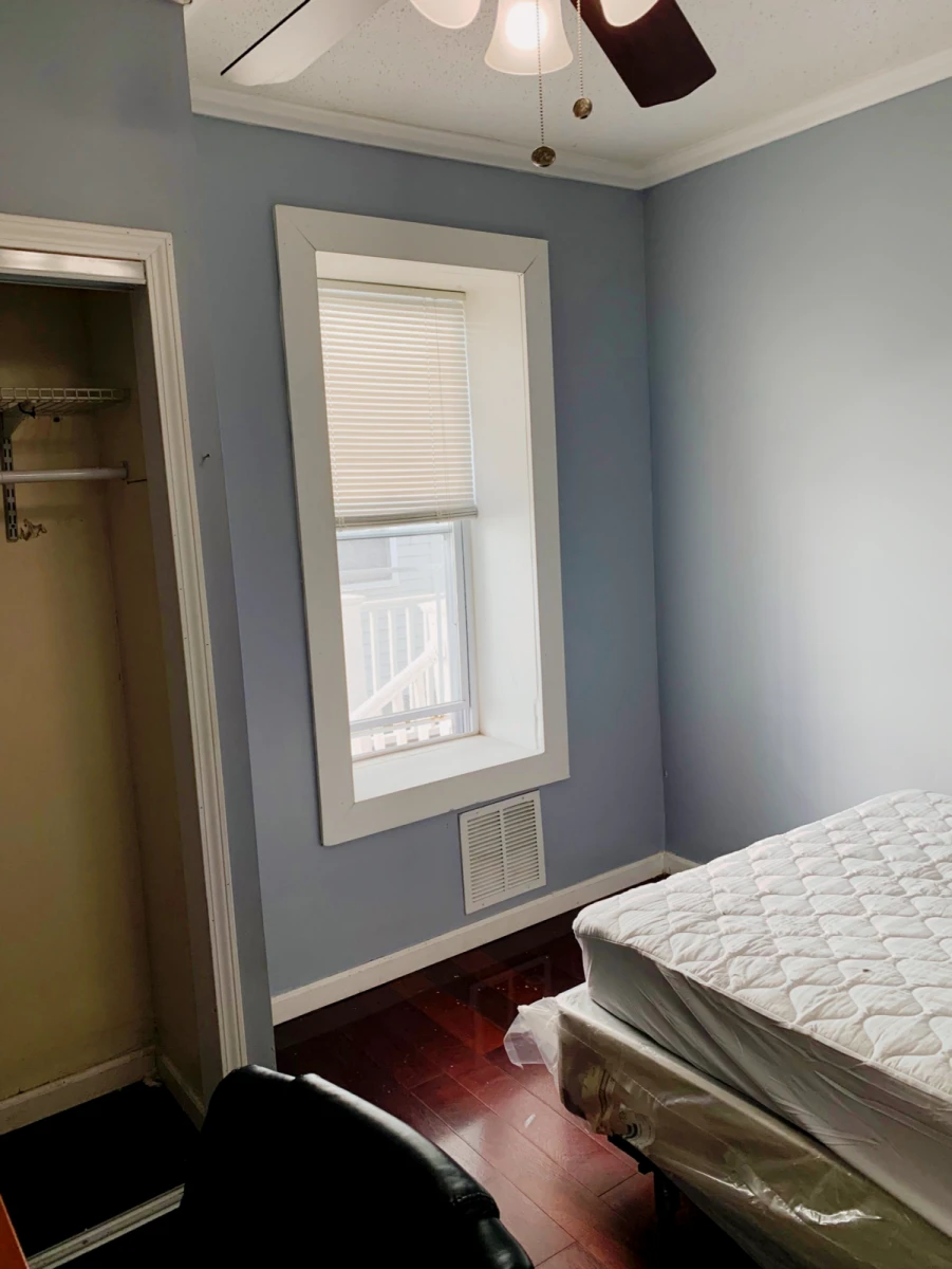 4 Bed 1.5 Bath Apt 1