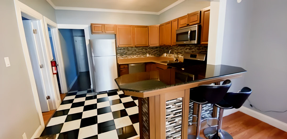 4 Bed 2  Bath Apartment 1