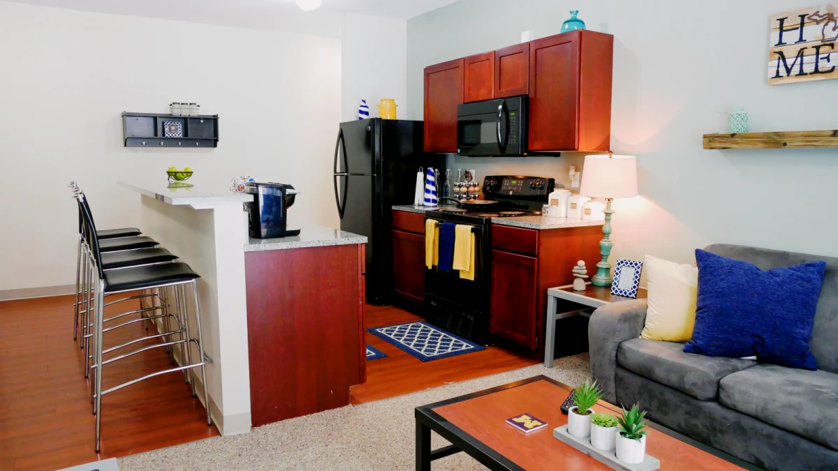 4x4 Rooms view 1