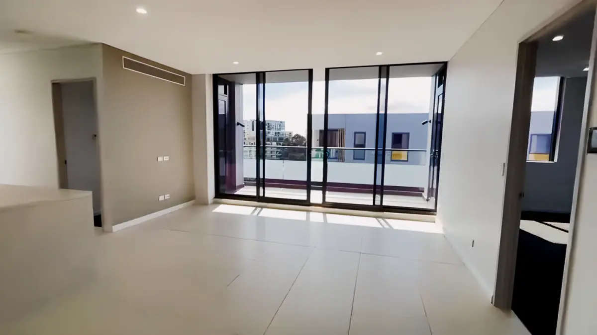 2 Rooms view 2