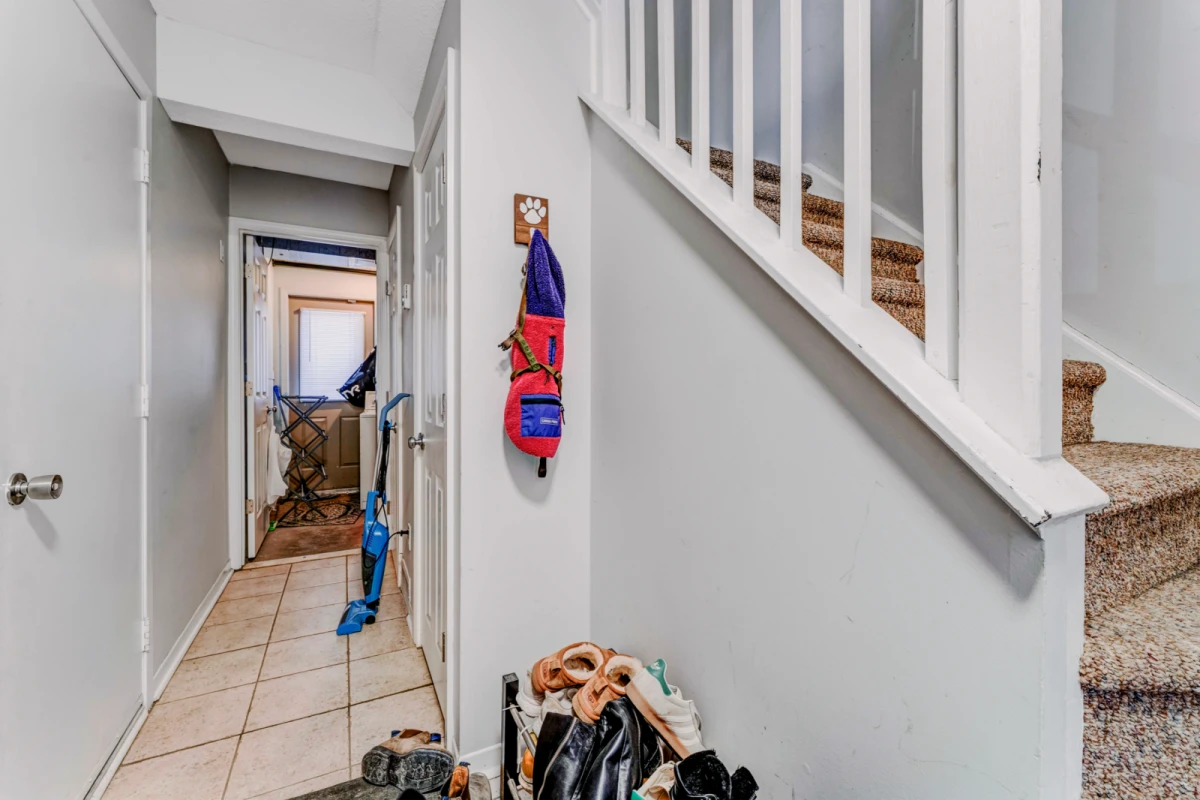 2 Bed 1 Bath- A