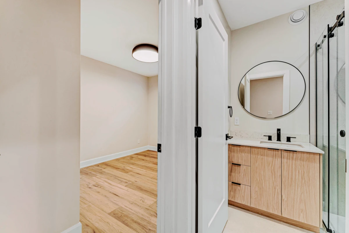 1 Bed 1 Bath - B