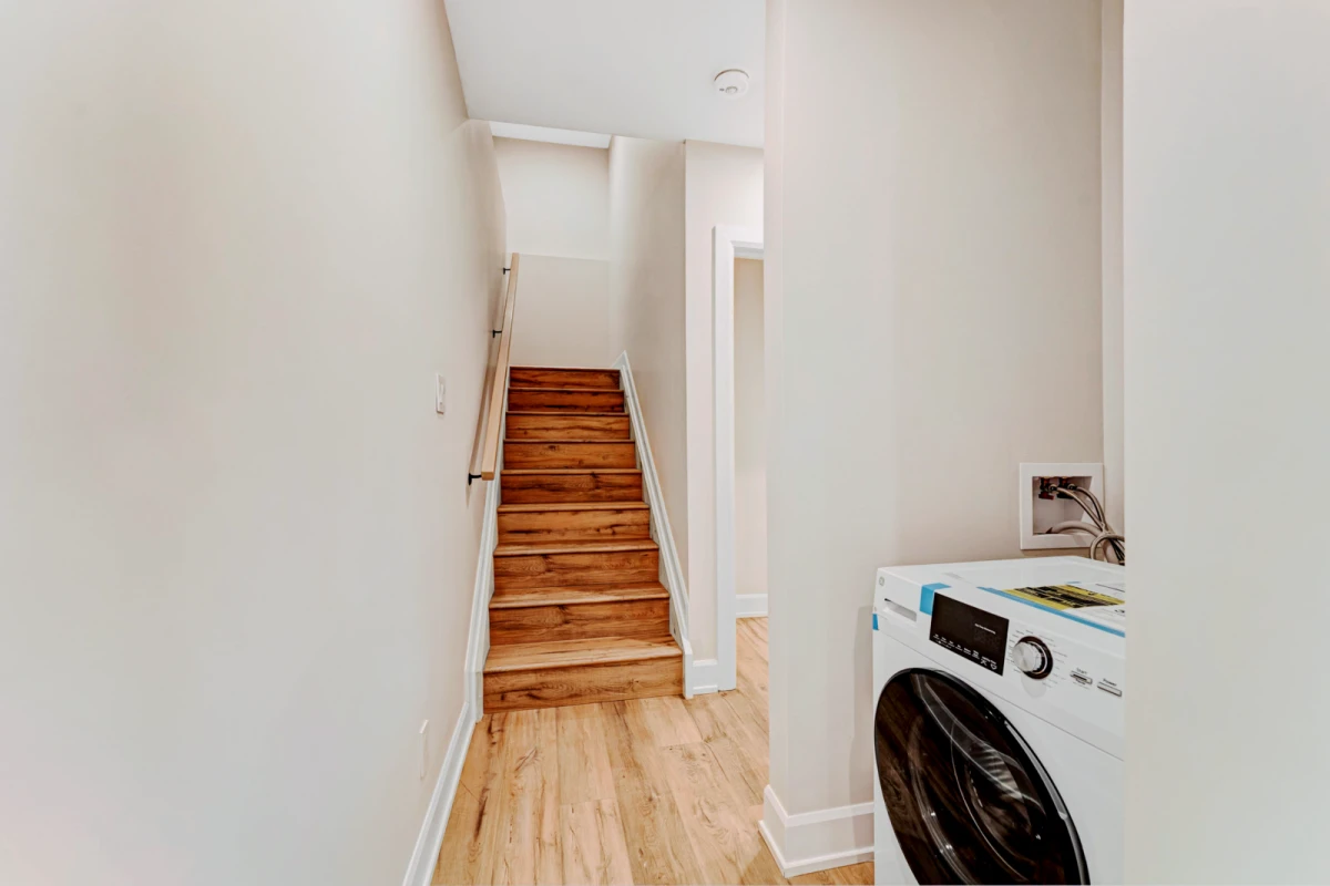 1 Bed 1 Bath - B