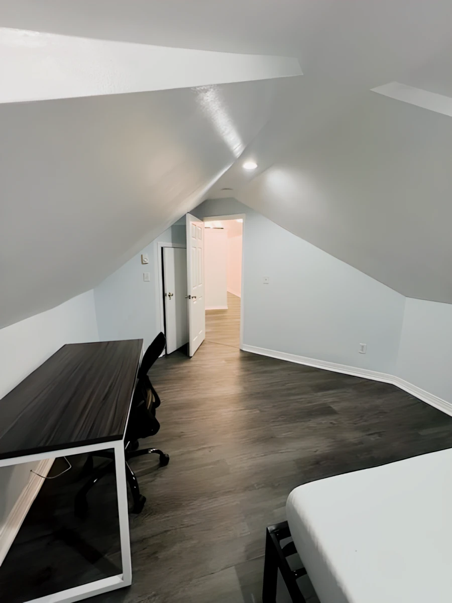 2 bed 1 bath Apartment 3