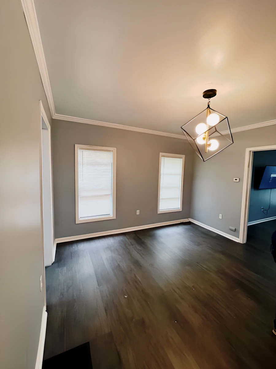 3 bed 1 bath Apartment 3