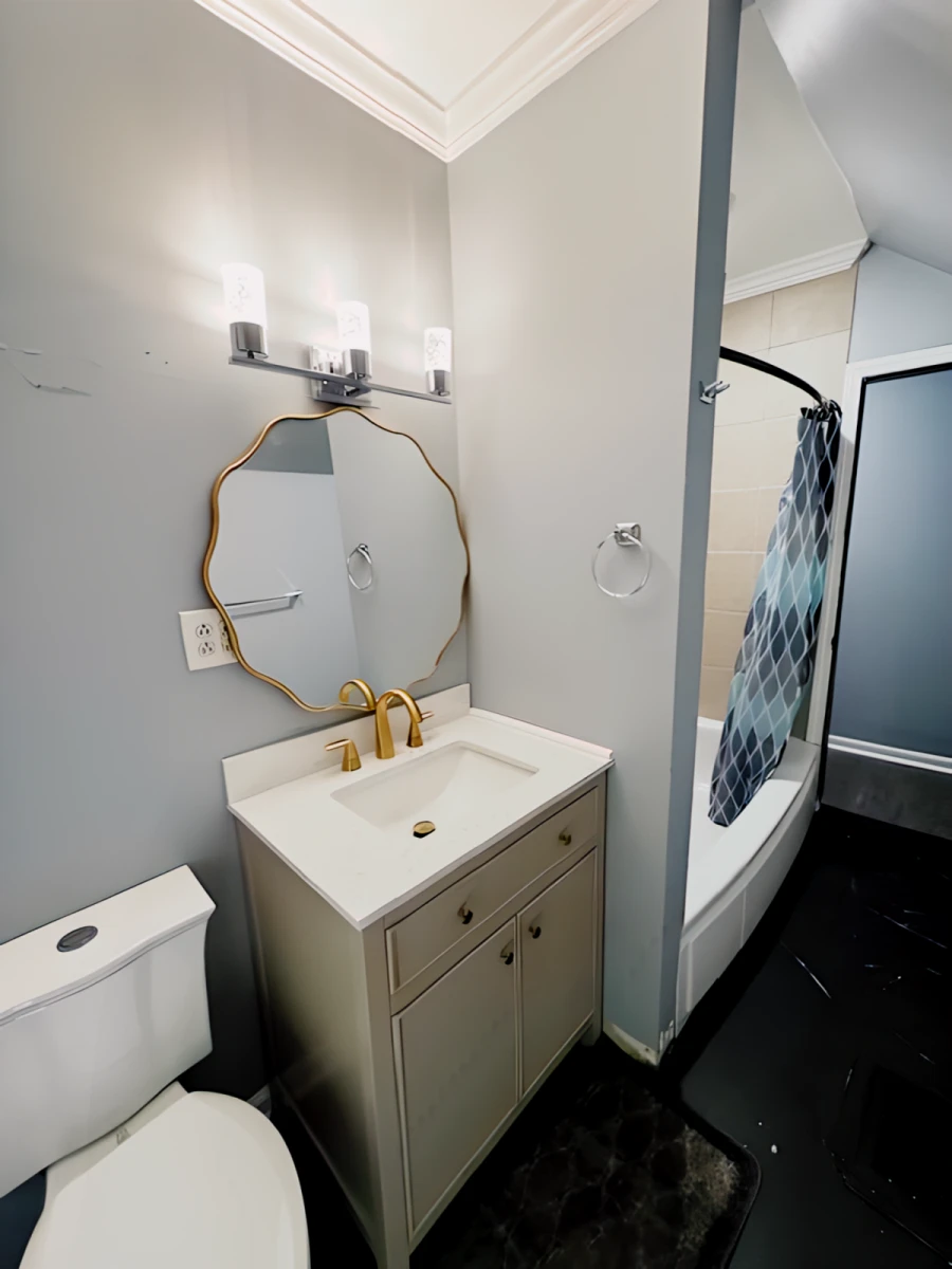 3 bed 1 bath Apartment 3