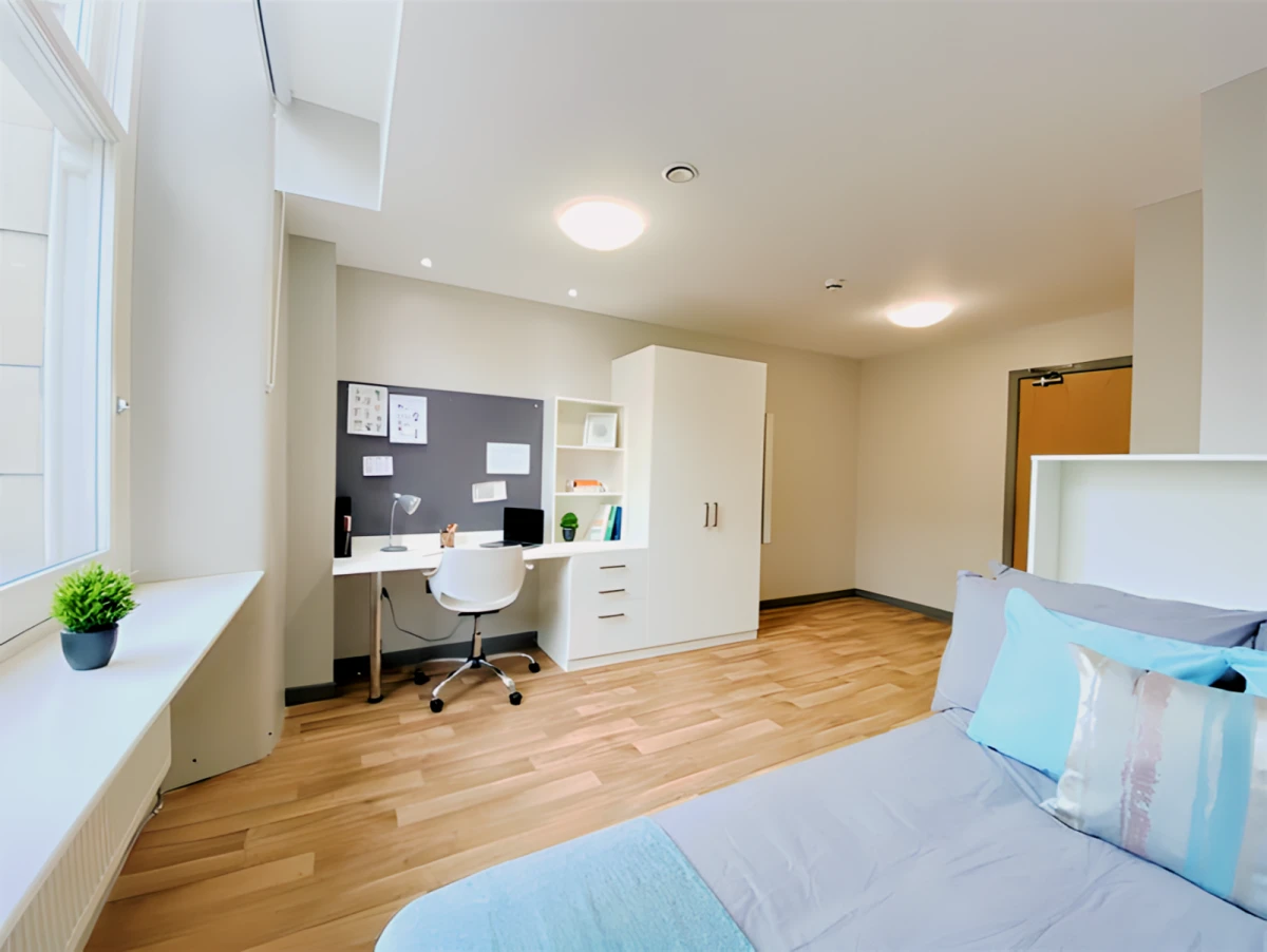 Ensuite Rooms view 3
