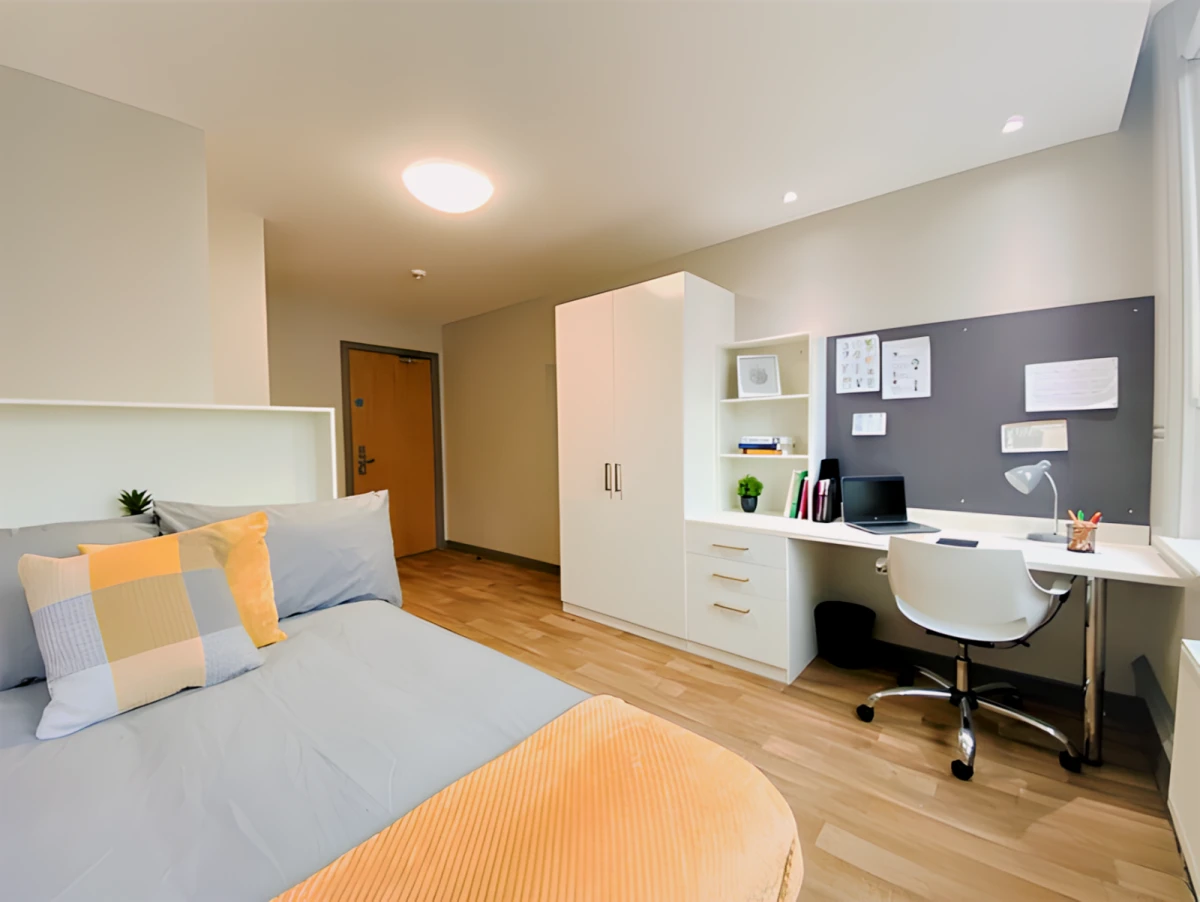 Ensuite Rooms view 4