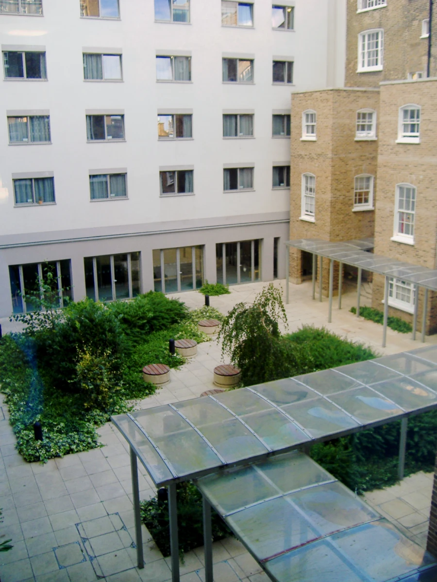 Outdoor Features