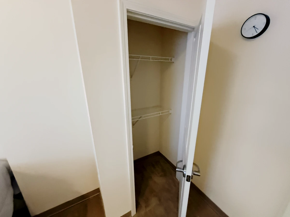 3 Bed 3 Bath Private