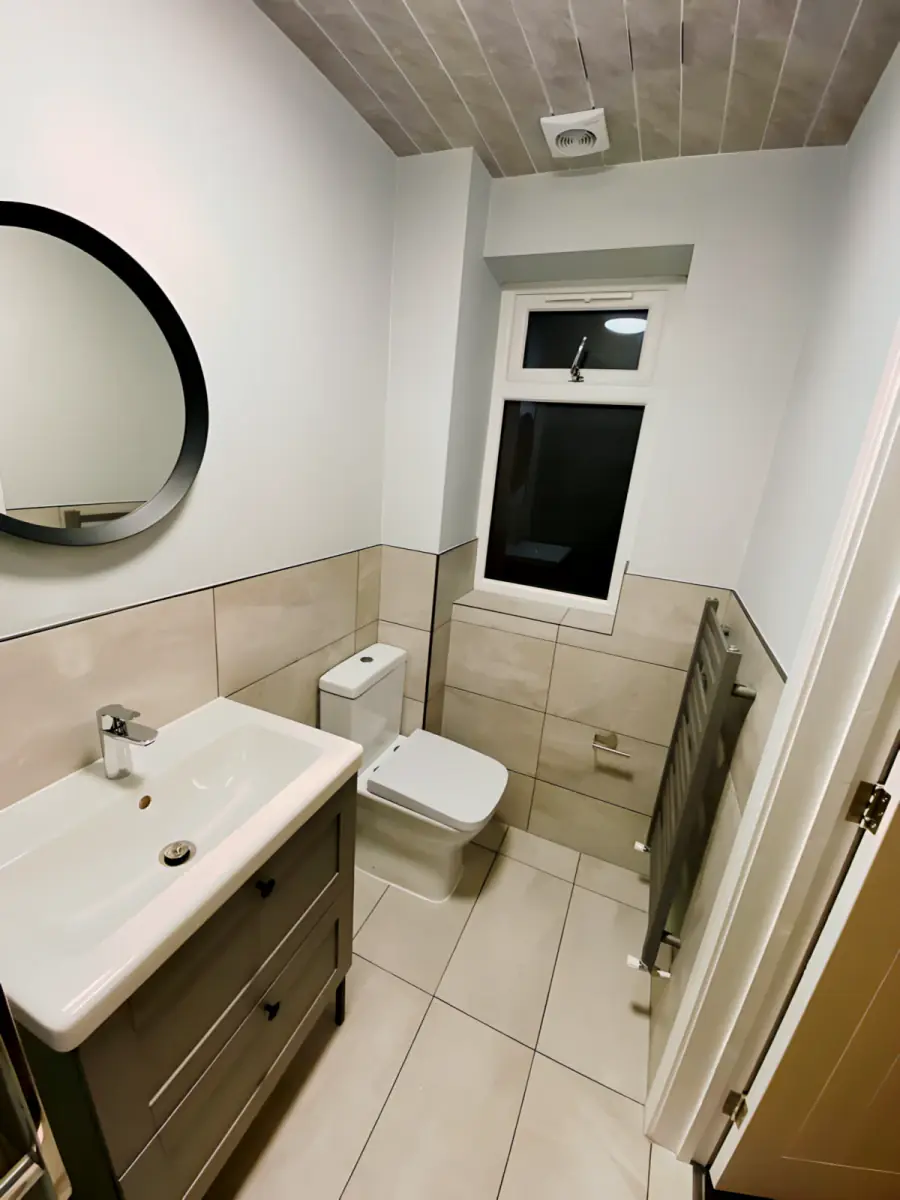 room2 Rooms view 1