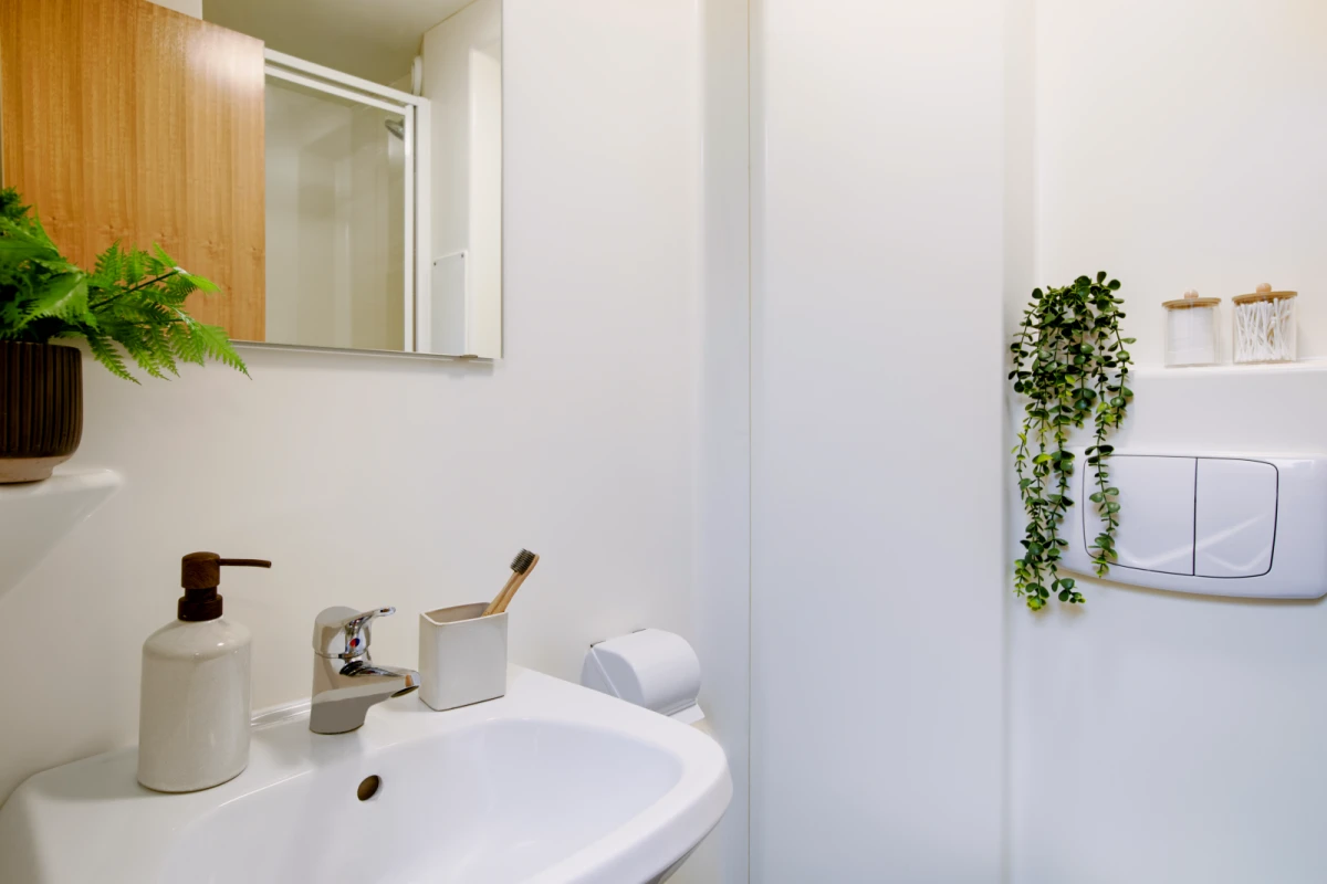 Ensuite Rooms view 2