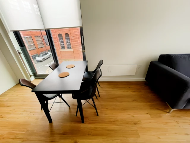 1 Bedroom 1 bathroom