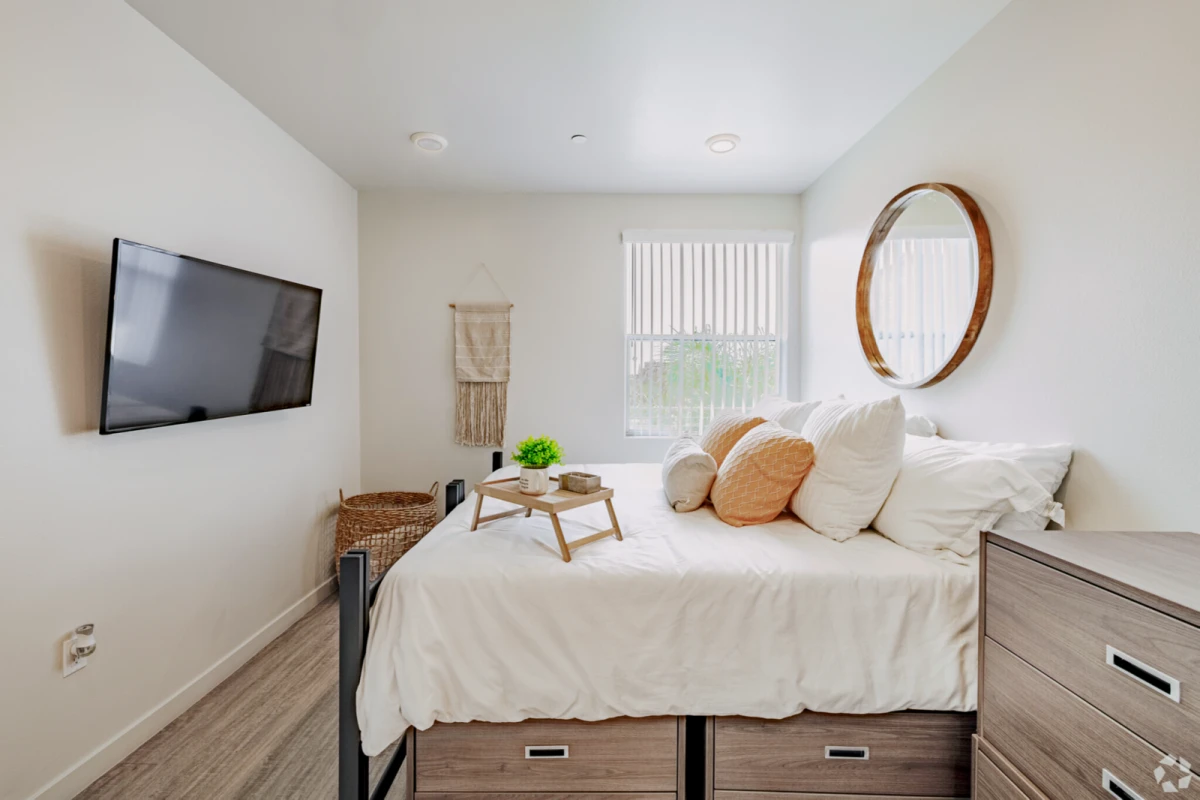 3BR/3BA Rooms view 2