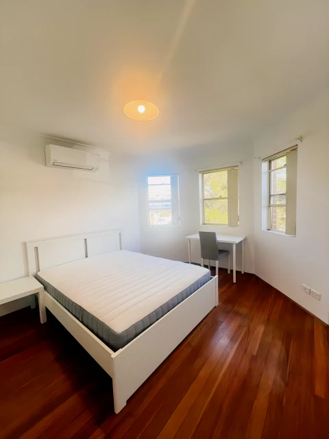 3 bed 1.5 bath Townhouse