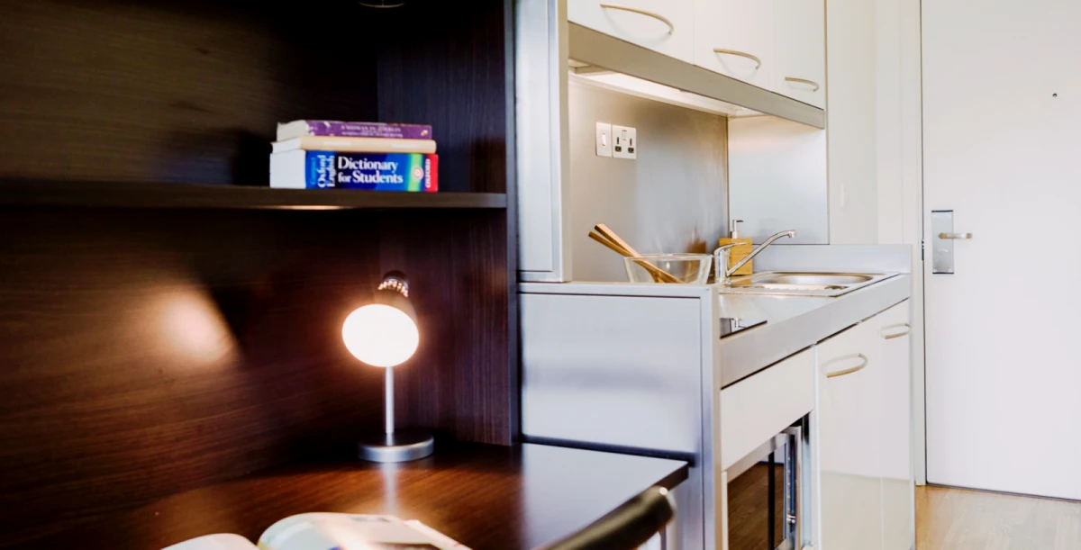 Lit Portobello Residence