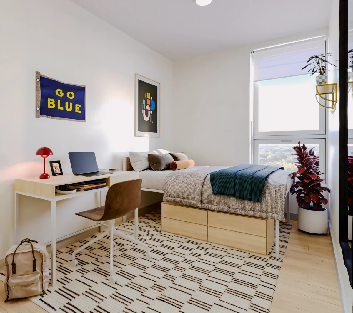 6 Rooms view 1