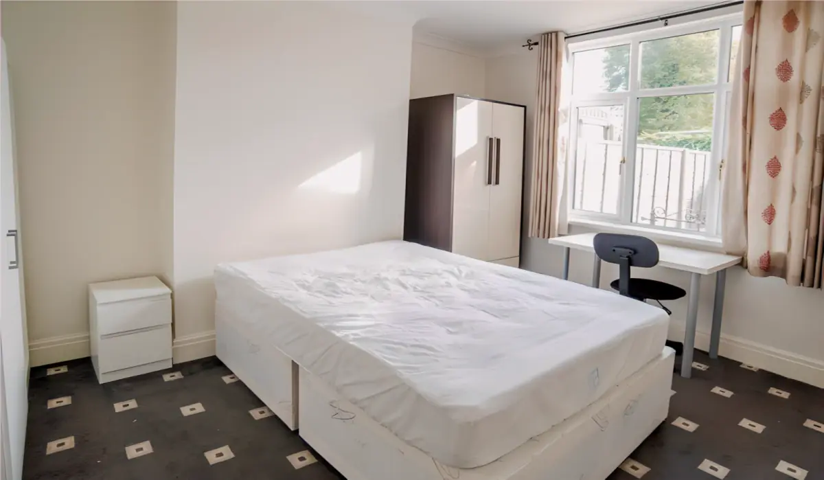Property resident preview 6