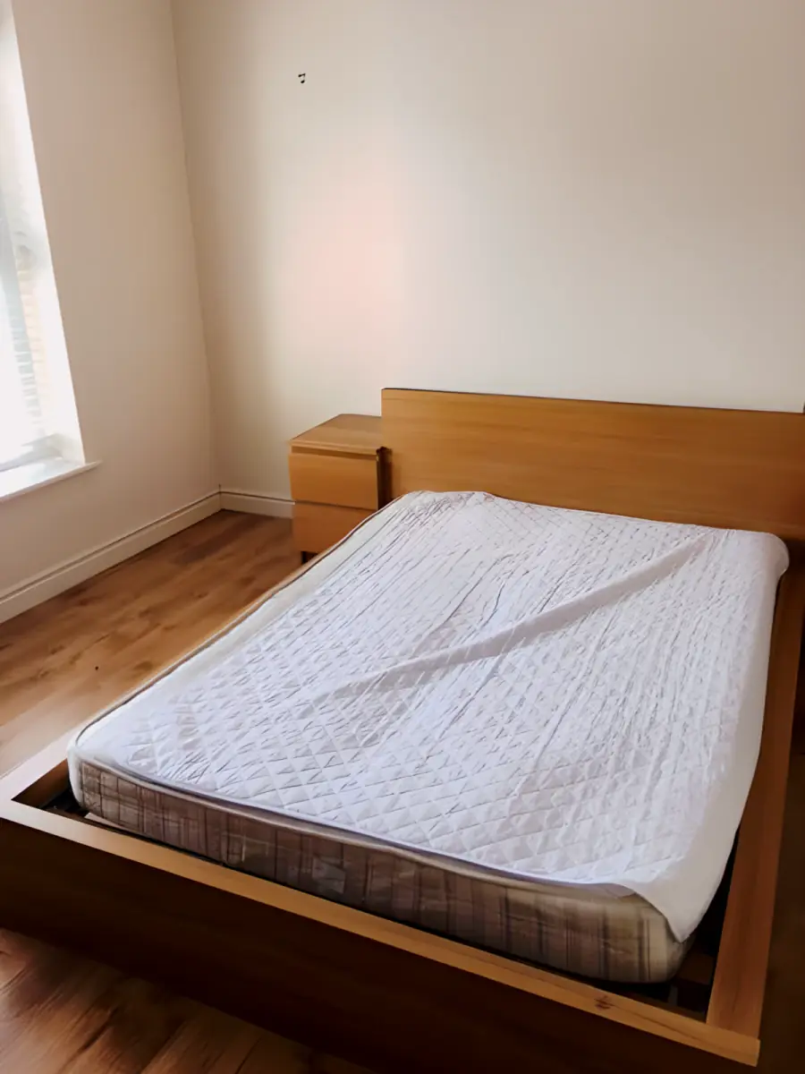 4 Bed 1 Bath