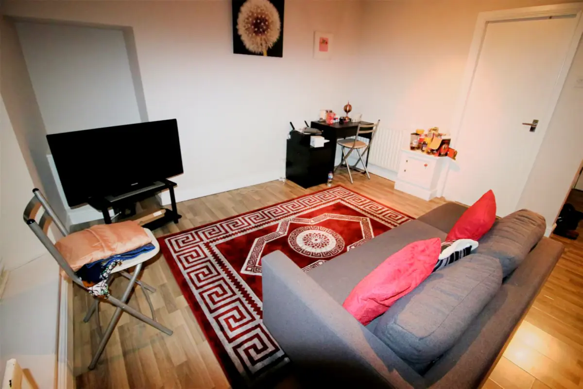 1 Bed 1 Bath